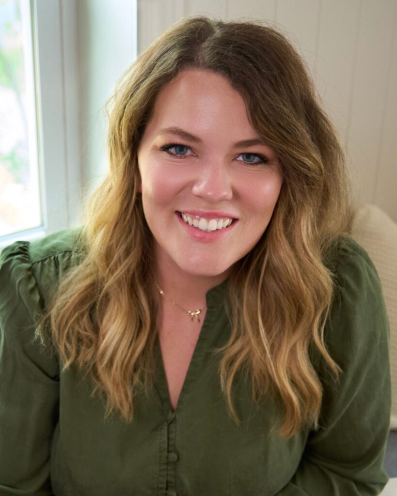 The Smart Influencer Podcast Episode 268  Emily Christensen